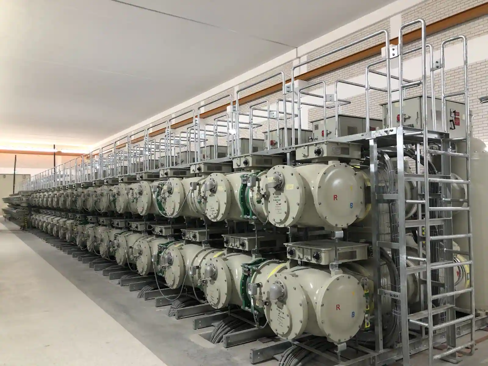 Aparamenta aislada en gas de 145 kV de Sieyuan instalada en una subestaci&oacute;n en Kuwait.