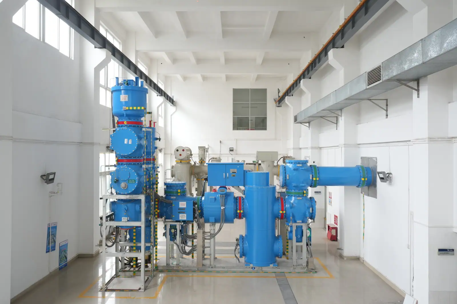 Aparamenta h&iacute;brida aislada en gas sin SF6 de 145 kV de Sieyuan instalada en una subestaci&oacute;n.