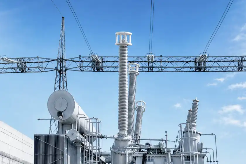 Pasatapas de papel impregnado en resina de 420 kV suministrados para autotransformadores de 280 MVA en Grecia