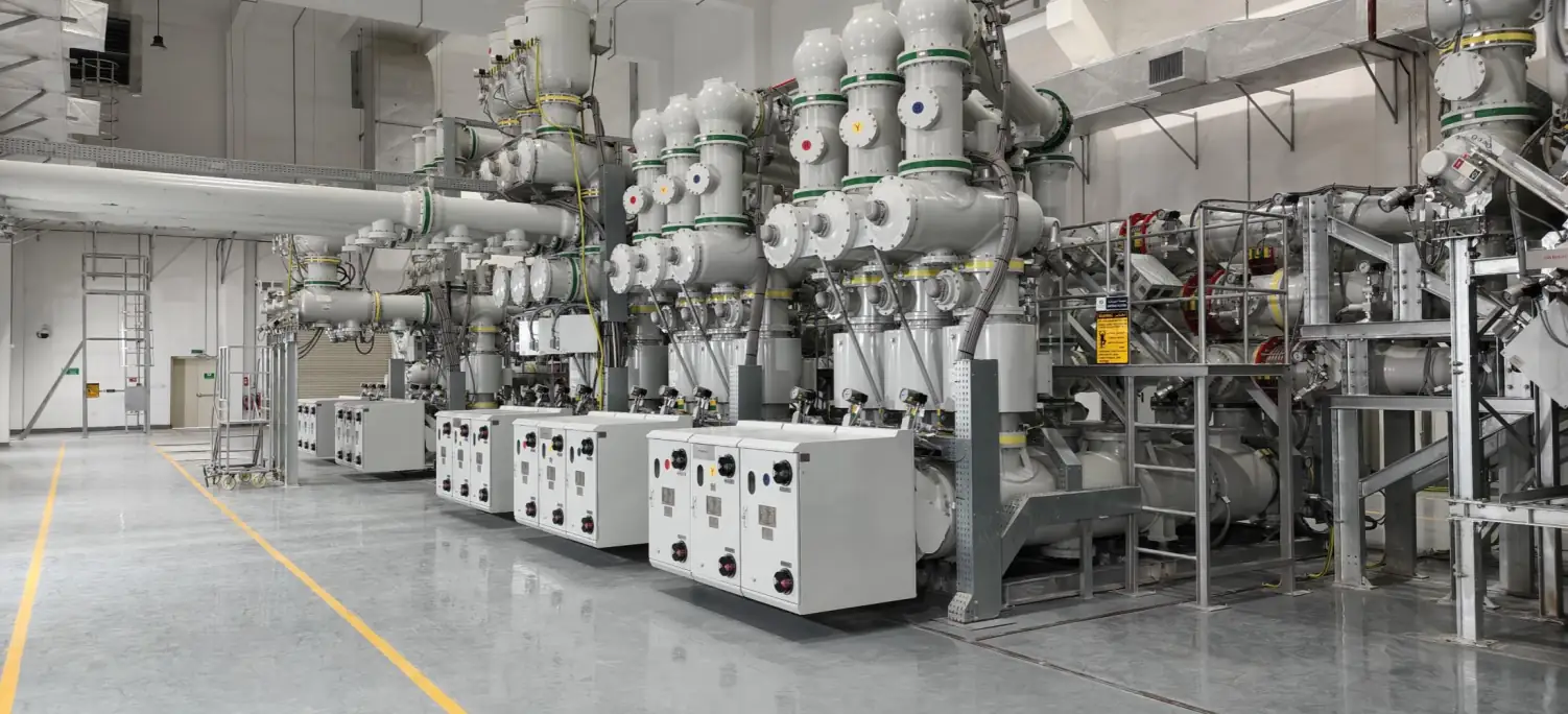 Aparamenta aislada en gas de 420 kV de Sieyuan en la subestaci&oacute;n principal de una planta de polisilicio en Om&aacute;n